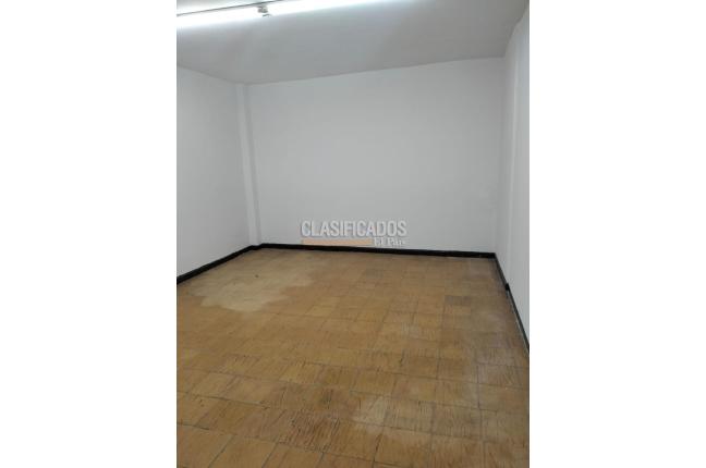 Locales y Bodegas, Alquiler, Sucre - $1.800.000