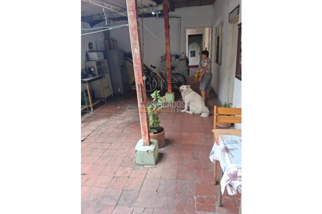 Casas, Venta en Alameda