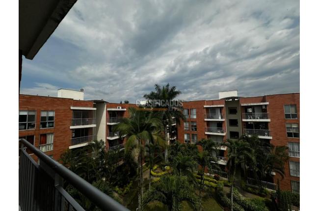 Apartamentos, Alquiler, La Hacienda - $2.100.000
