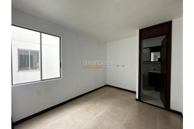 Apartamentos, Alquiler, La Hacienda - $2.100.000