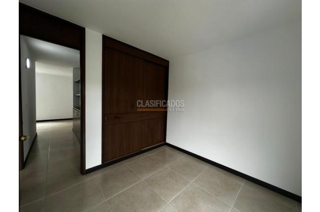 Apartamentos, Alquiler, La Hacienda - $2.100.000