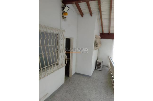 Casas, Alquiler, La Flora - $3.000.000