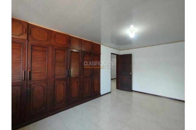 Apartaestudios, Alquiler, La Flora - $1.400.000