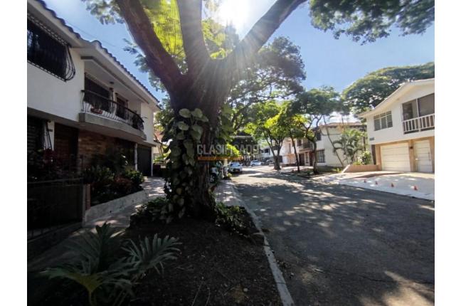 Apartaestudios, Alquiler, La Flora - $1.400.000