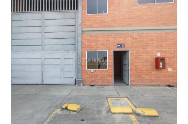 Locales y Bodegas, Alquiler, Yumbo - $21.000.000