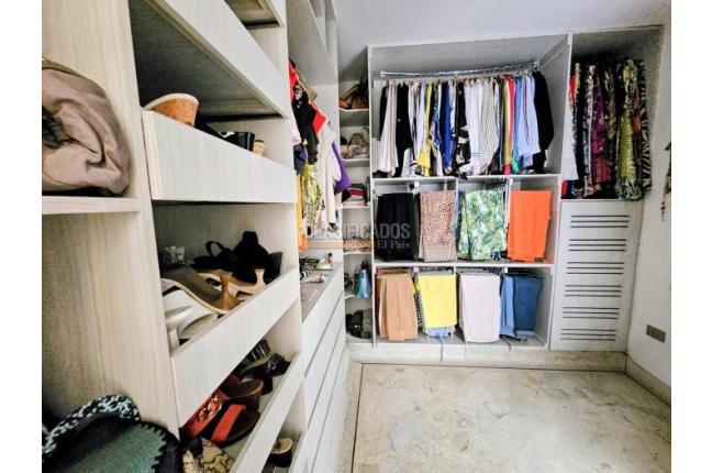 Apartamentos, Venta, Versalles - $980.000.000