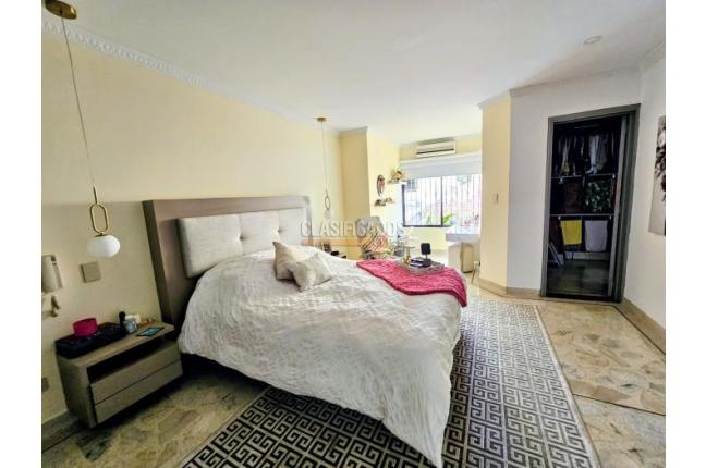 Apartamentos, Venta, Versalles - $980.000.000