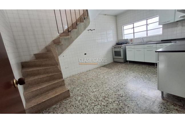 Casas, Alquiler, San Vicente - $4.200.000