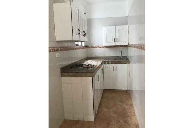 Edificios, Venta, Santa Elena - $950.000.000