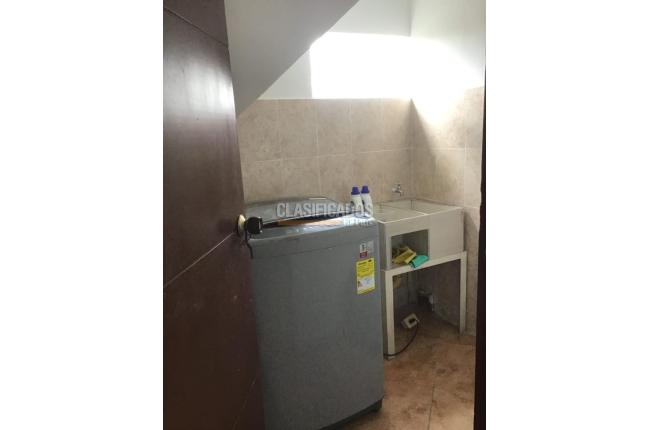 Edificios, Venta, Santa Elena - $950.000.000
