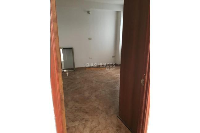 Edificios, Venta, Santa Elena - $950.000.000