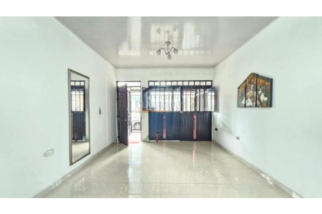 Casas, Venta, Salomia - $440.000.000