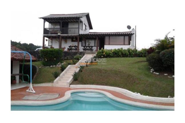 Fincas y Casas Campestres, Venta en Calima (Darién)