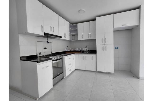 Apartamentos, Alquiler, Versalles - $2.200.000