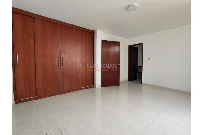 Apartamentos, Alquiler, Versalles - $2.200.000