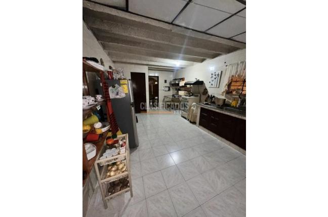 Casas, Venta, La Merced - $470.000.000