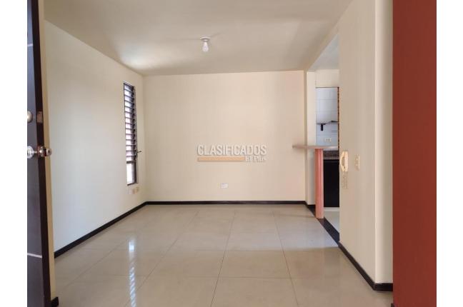 Apartamentos, Alquiler, La Hacienda - $2.100.000