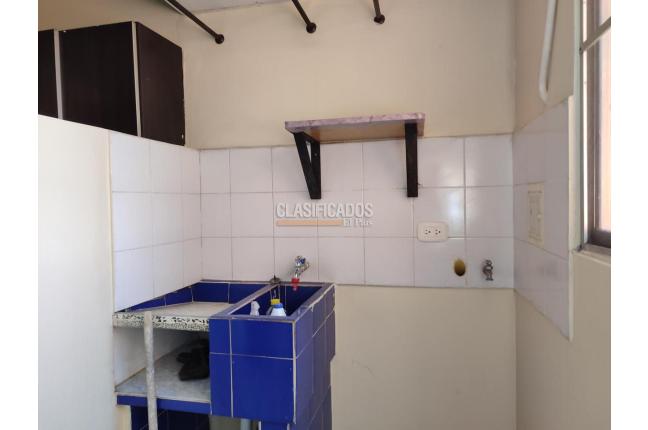 Apartamentos, Alquiler, La Hacienda - $2.100.000