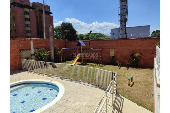 Apartamentos, Alquiler, La Hacienda - $2.100.000