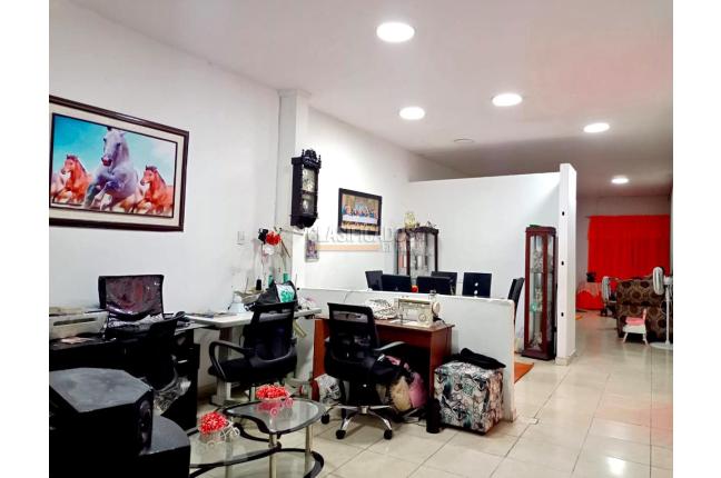 Casas, Venta, Municipal - $355.000.000