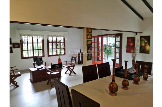 Casas, Venta, Ginebra - $950.000.000
