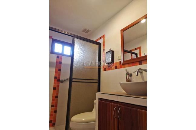 Casas, Venta, Ginebra - $950.000.000