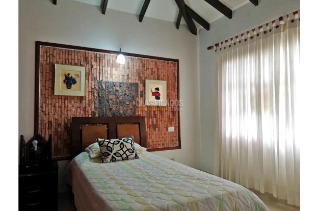 Casas, Venta, Ginebra - $950.000.000