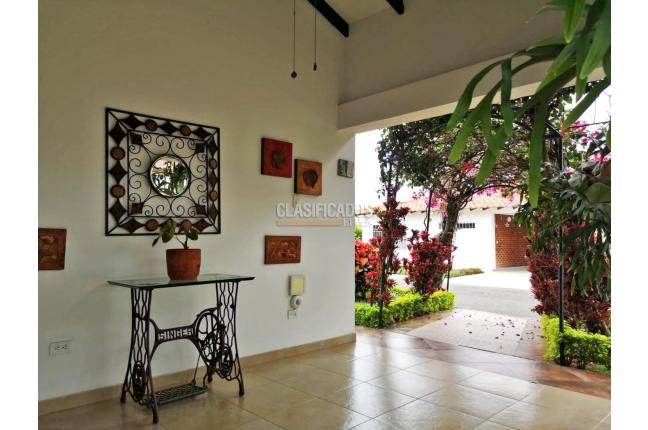 Casas, Venta, Ginebra - $950.000.000