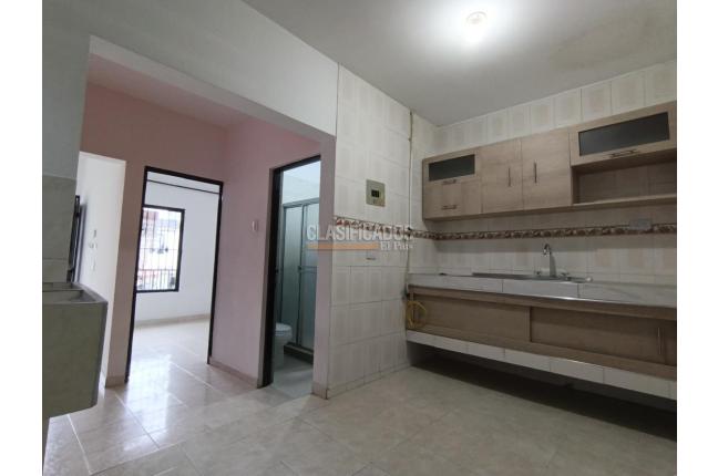 Casas, Venta en Santa Bárbara