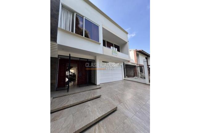 Casas, Venta en La Flora