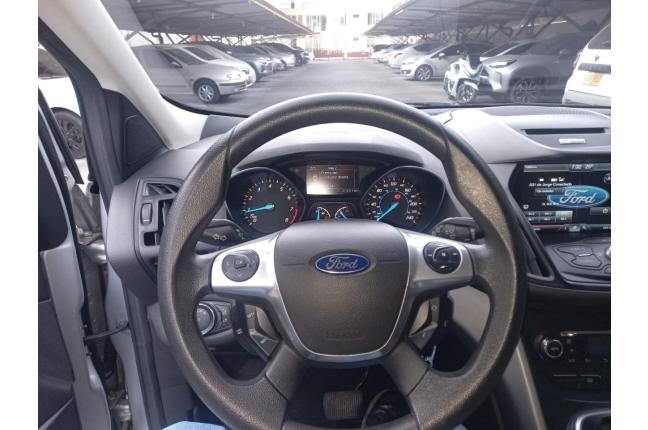 Ford Escape 2014 - $48.000.000