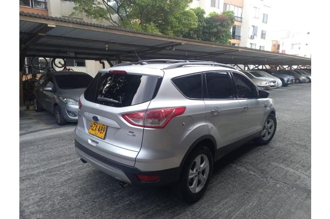 Ford Escape 2014 - $48.000.000