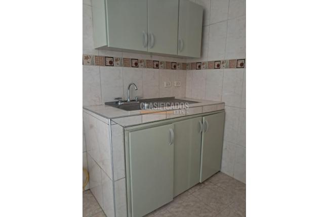 Apartamentos, Alquiler, Quintas de Salomia - $800.000