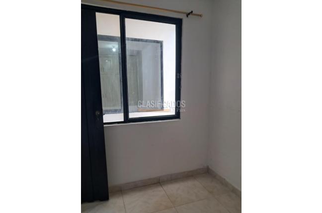 Apartamentos, Alquiler, Quintas de Salomia - $800.000