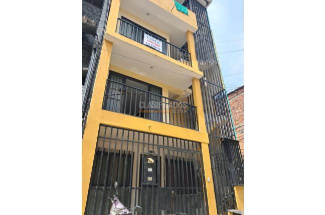 Apartamentos, Alquiler, Quintas de Salomia - $800.000