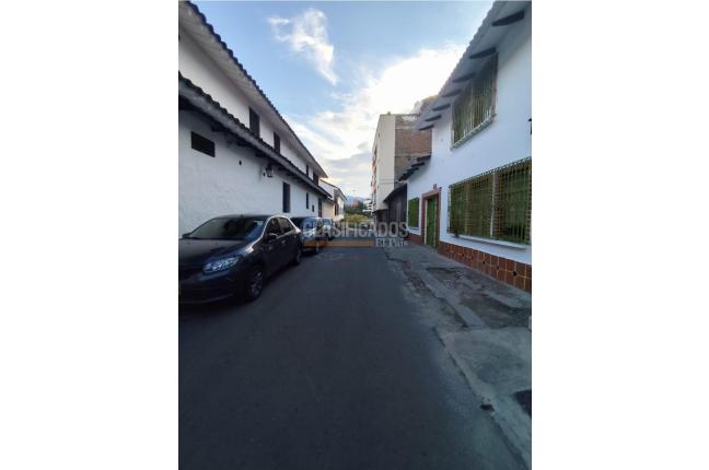 Locales y Bodegas, Alquiler, La Merced - $1.600.000