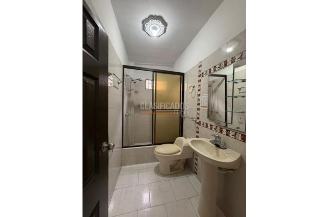 Apartamentos, Alquiler, Primero de Mayo - $2.900.000