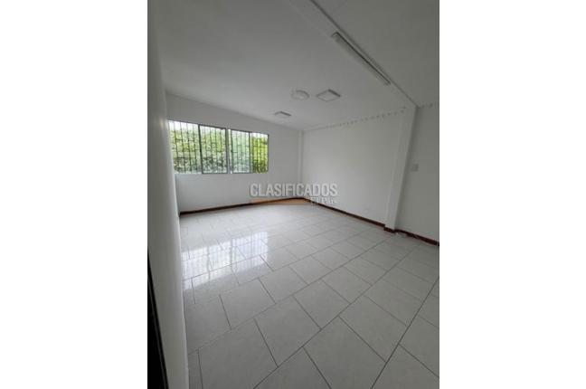 Apartamentos, Alquiler, Primero de Mayo - $2.900.000