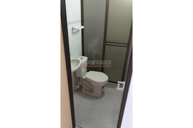 Casas, Alquiler, Álamos - $1.950.000