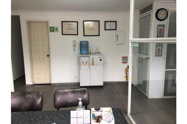 Oficinas y Consultorios, Venta, San Vicente - $230.000.000
