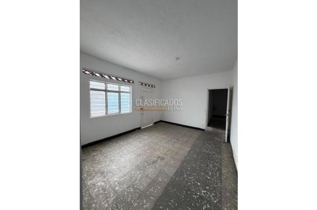 Casas, Alquiler, Alfonso López - $2.200.000