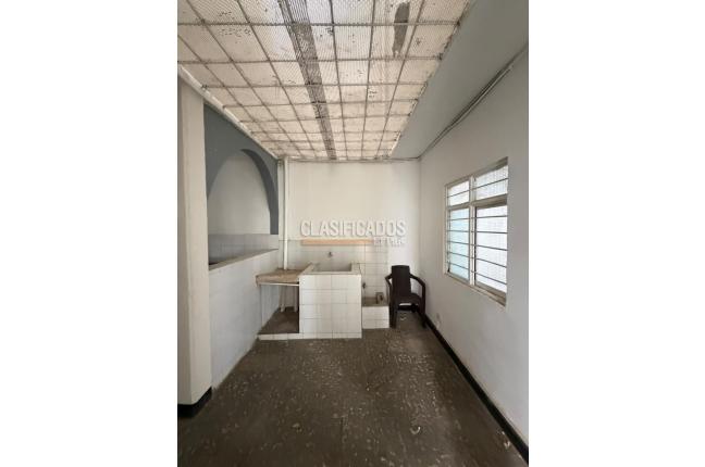 Casas, Alquiler, Alfonso López - $2.200.000