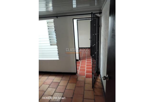 Apartamentos, Alquiler, Brisas de los Álamos - $1.300.000
