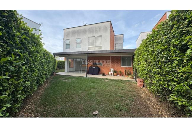 Casas, Venta en La Morada