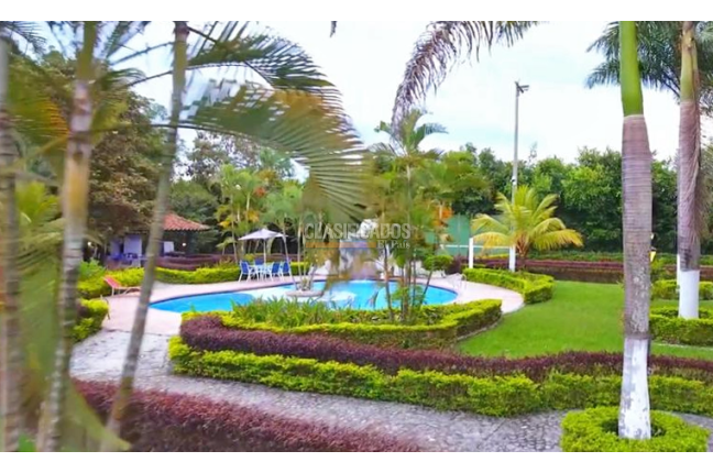 Fincas y Casas Campestres, Venta en El Cerrito