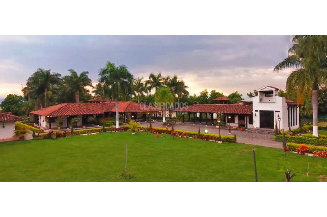 Fincas y Casas Campestres, Venta, El Cerrito - $5.500.000.000