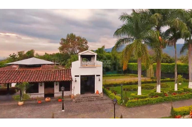 Fincas y Casas Campestres, Venta, El Cerrito - $5.500.000.000