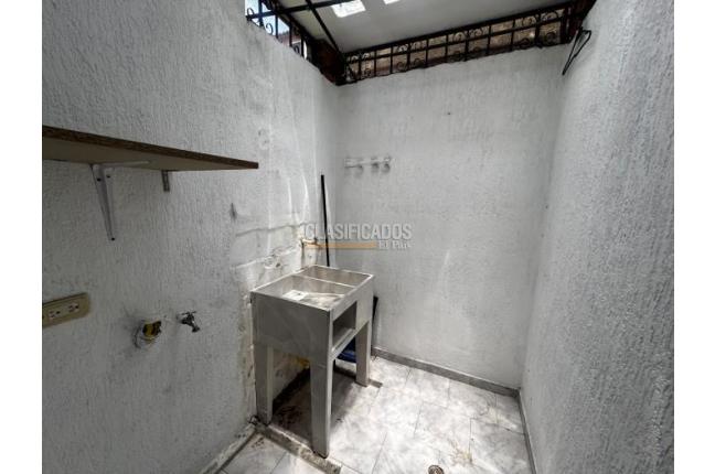 Casas, Venta en Ciudad 2.000
