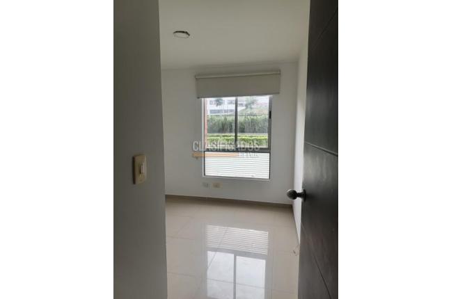 Apartamentos, Alquiler, Santa Isabel - $3.800.000