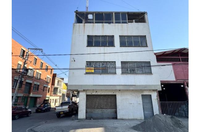 Edificios, Venta en Uribe Uribe